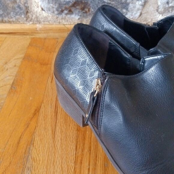 DR. Scholl's Brief Memory Foam Ankle Bootie Black 9.5 - 10 - Picture 7 of 8